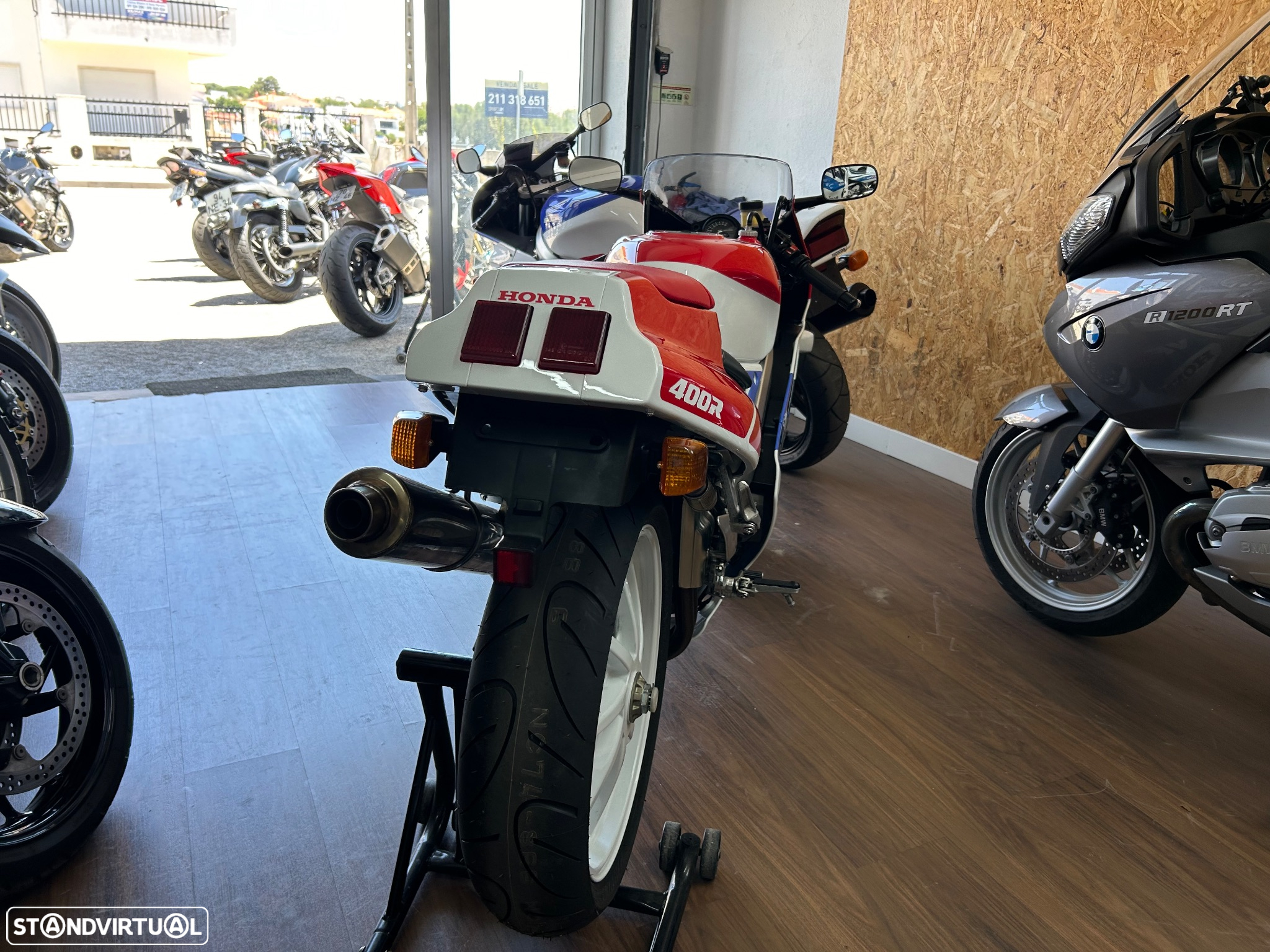 Honda VFR 400 Nc30 - 25