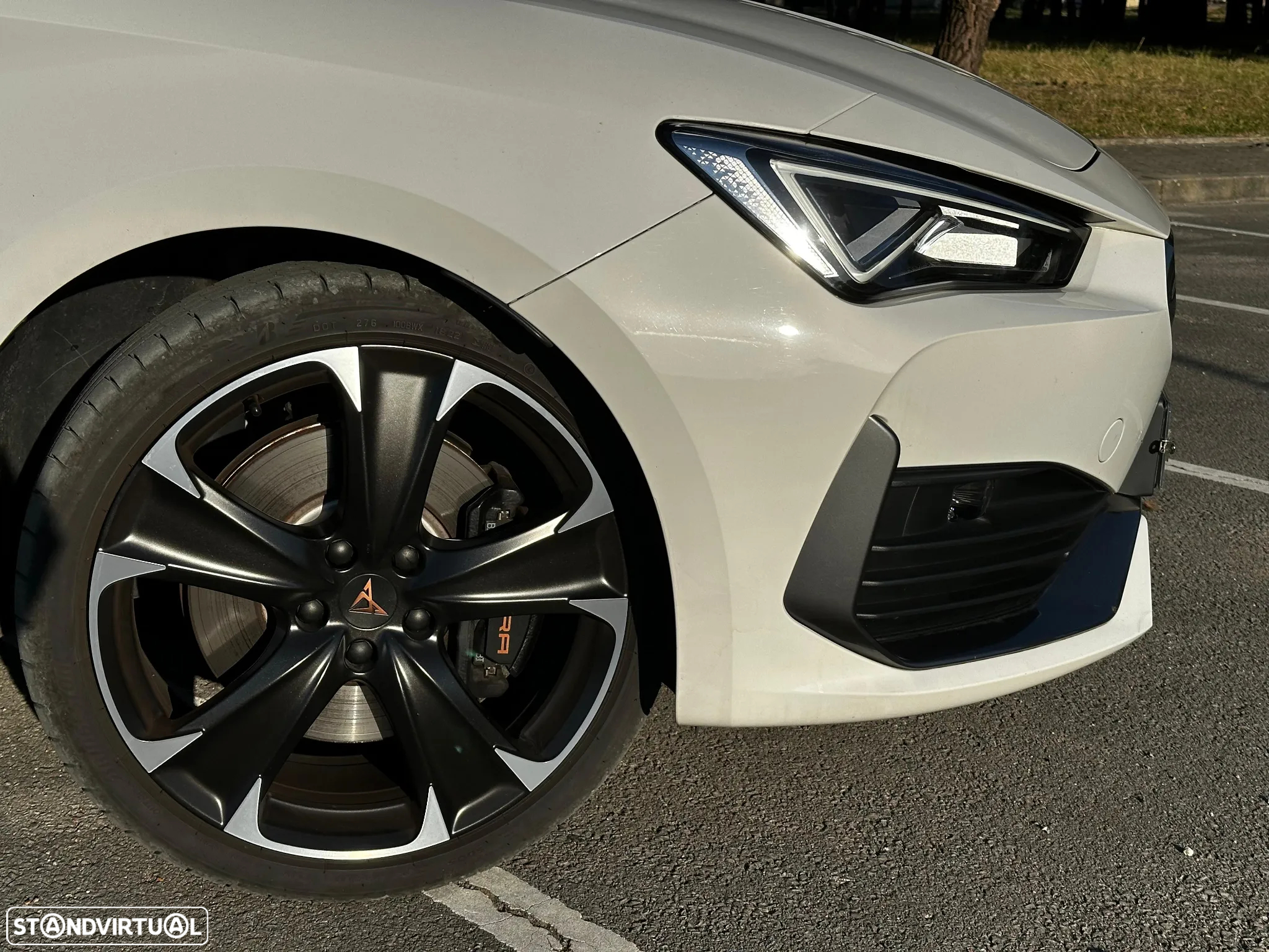 Cupra Leon 1.4 e-Hybrid VZ DSG - 2