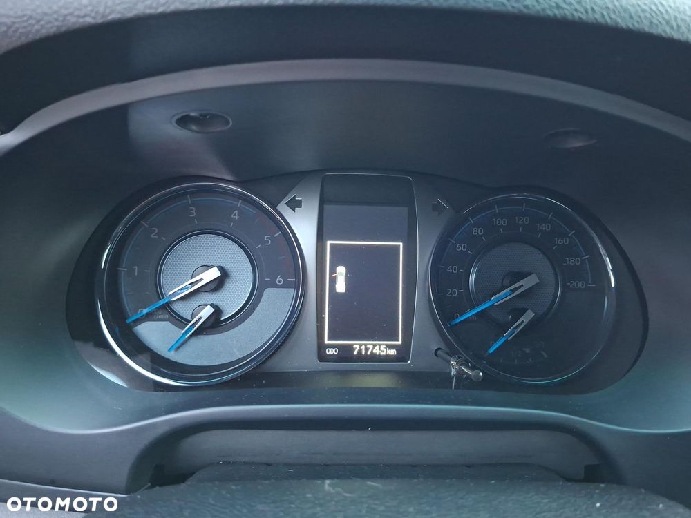 Toyota Hilux 2.8 D-4D Double Cab Invincible 4x4 - 16