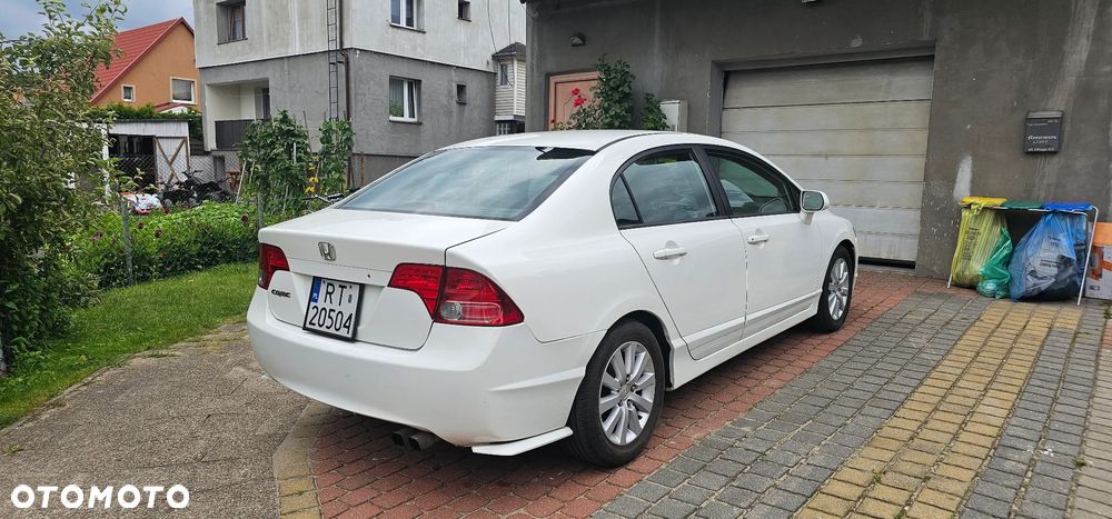 Honda Civic - 4