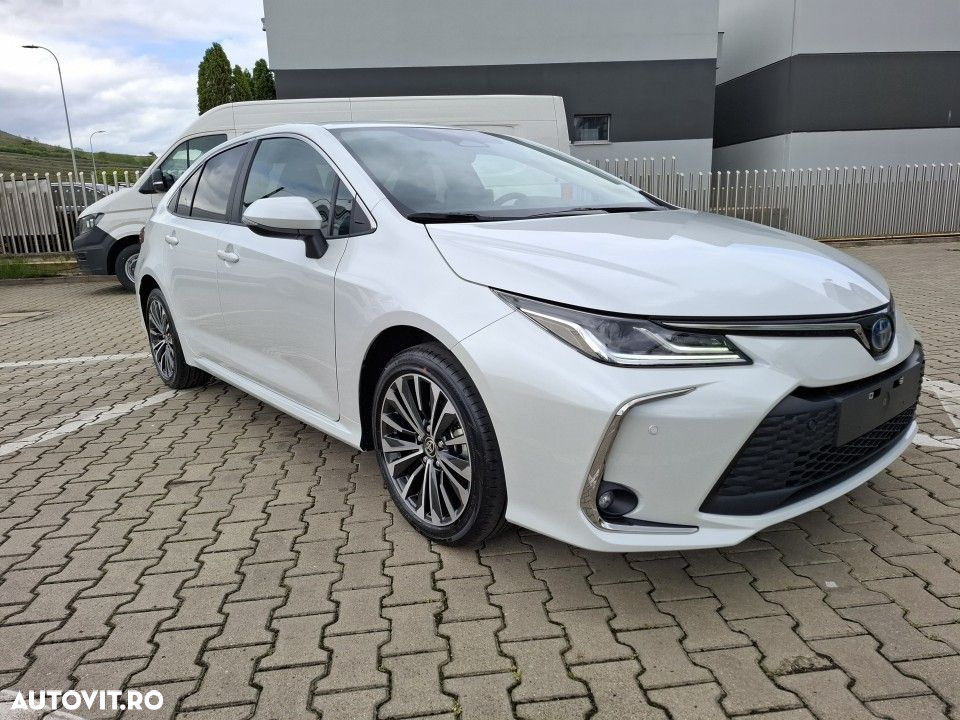 Toyota Corolla - 3