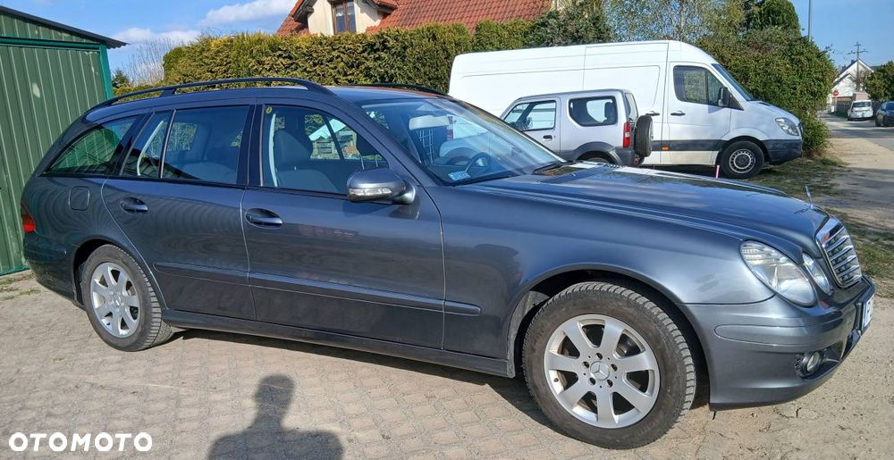 Mercedes-Benz Klasa E 200 Kompressor Automatik Classic - 7