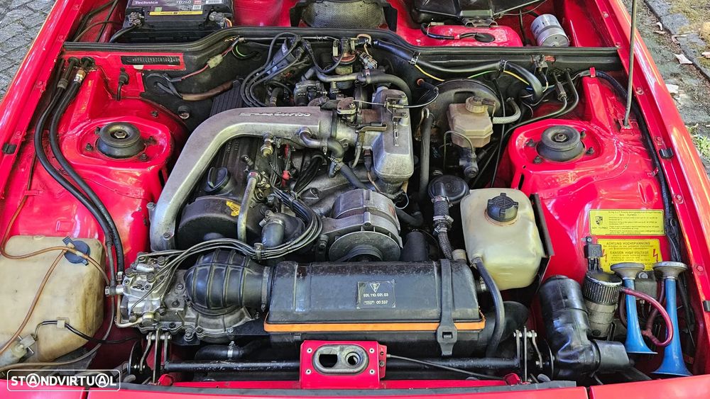 Porsche 924 - 21