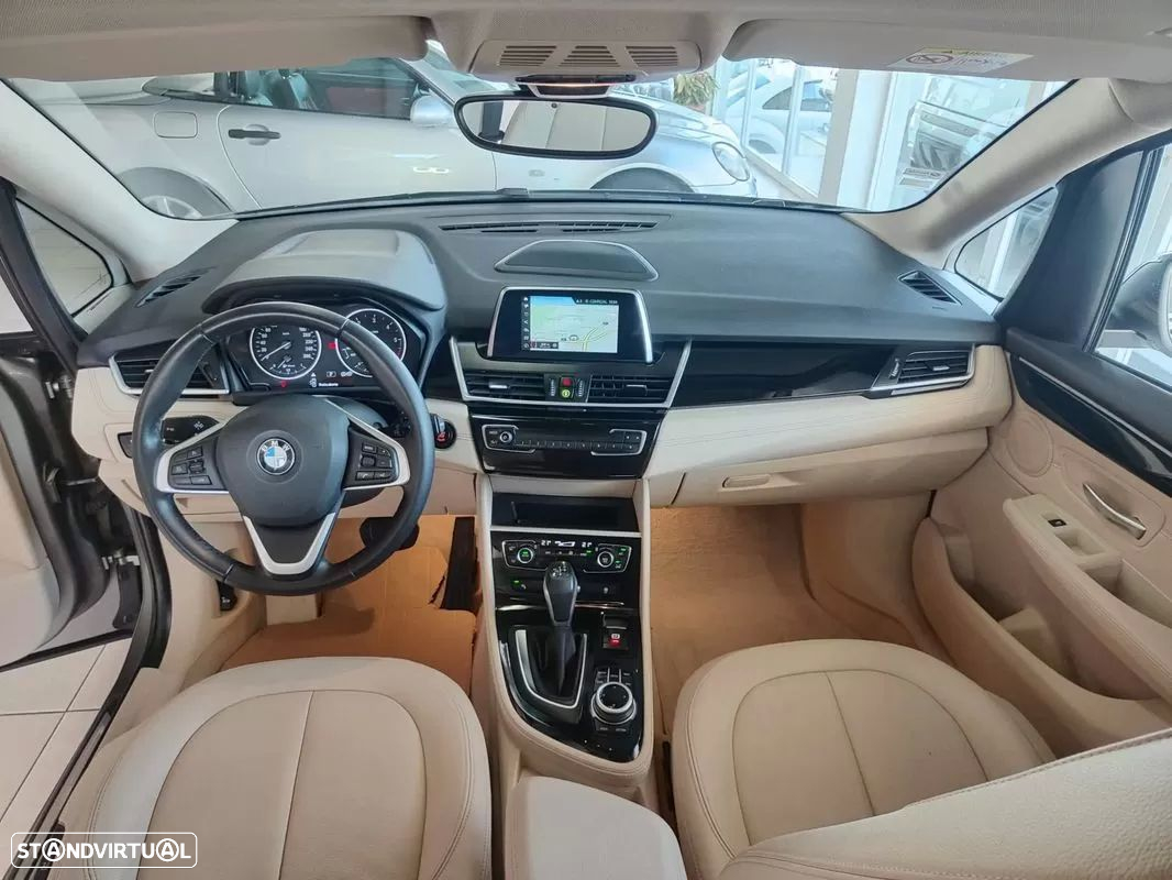 BMW 216 Active Tourer d Line Luxury Auto - 20