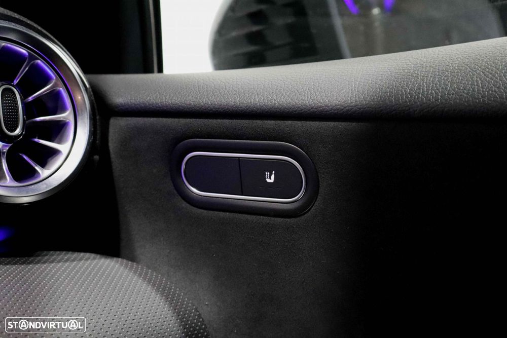 Mercedes-Benz A 180 d AMG Line Aut. - 12