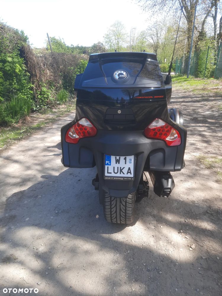 Can-Am Spyder - 5