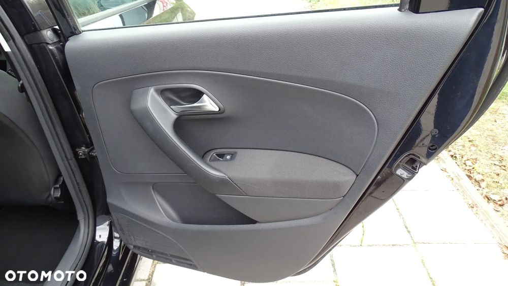 Volkswagen Polo 1.2 TSI Comfortline - 20
