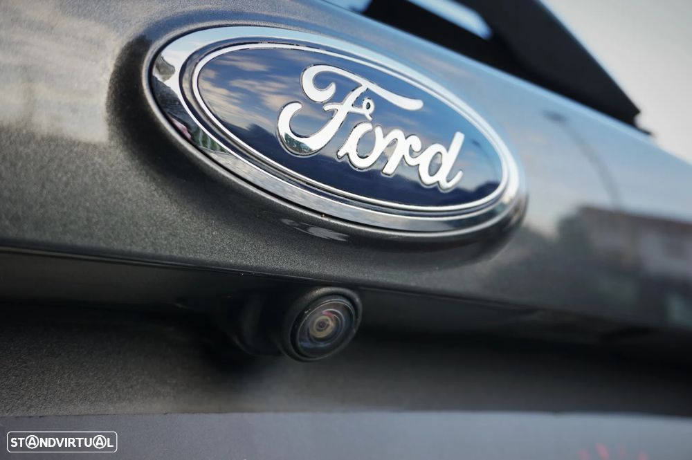 Ford Kuga 1.5 TDCi Titanium - 43