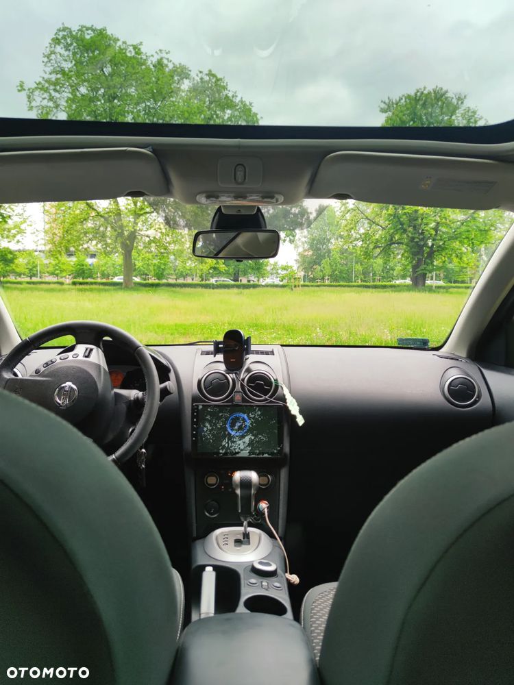 Nissan Qashqai - 12