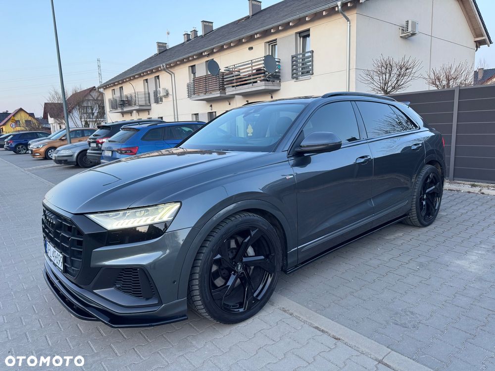 Audi Q8 SUV TFSI quattro 250 kW tiptronic S line business - 9