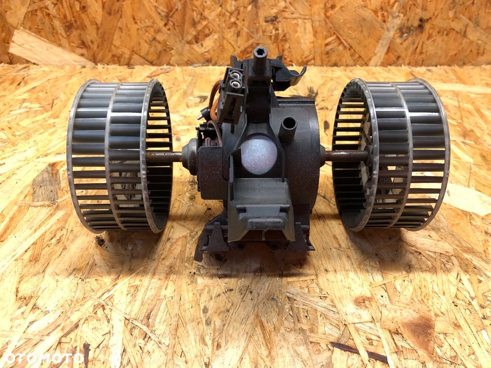 WENTYLATOR NAWIEWU BMW E60 E61 E63 E64 95365 - 2