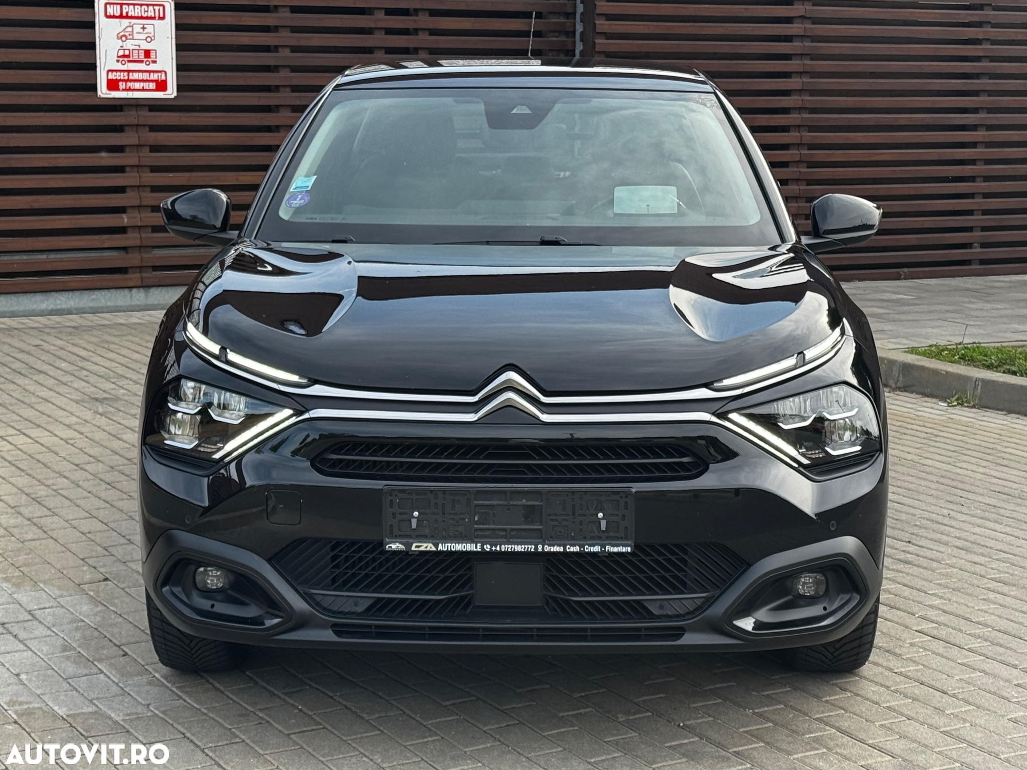 Citroën C4 1.2 PureTech S&S EAT8 Shine - 8