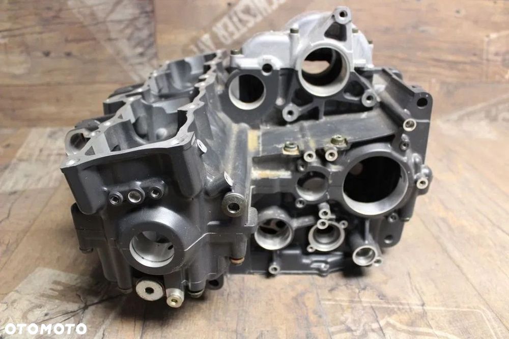SILNIK KARTERY BLOK SUZUKI GSXR 750 GSX-R750 - 6