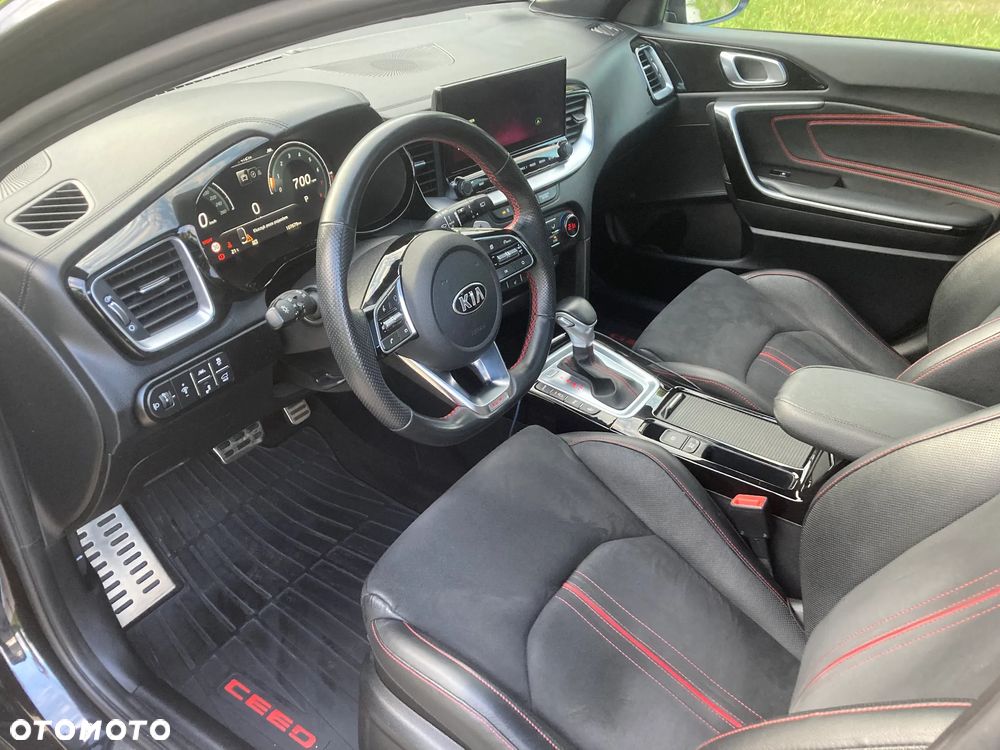 Kia ProCeed 1.6 T-GDI GT DCT - 26