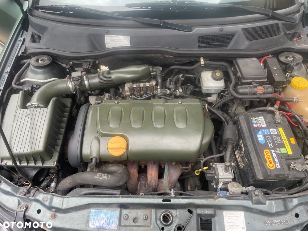 Opel Astra 1.8 Bertone - 24