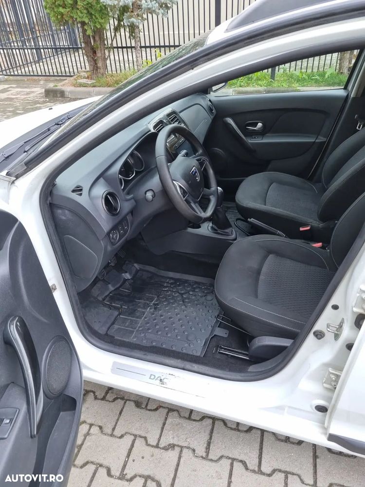 Dacia Logan 1.5 90CP Laureate - 11