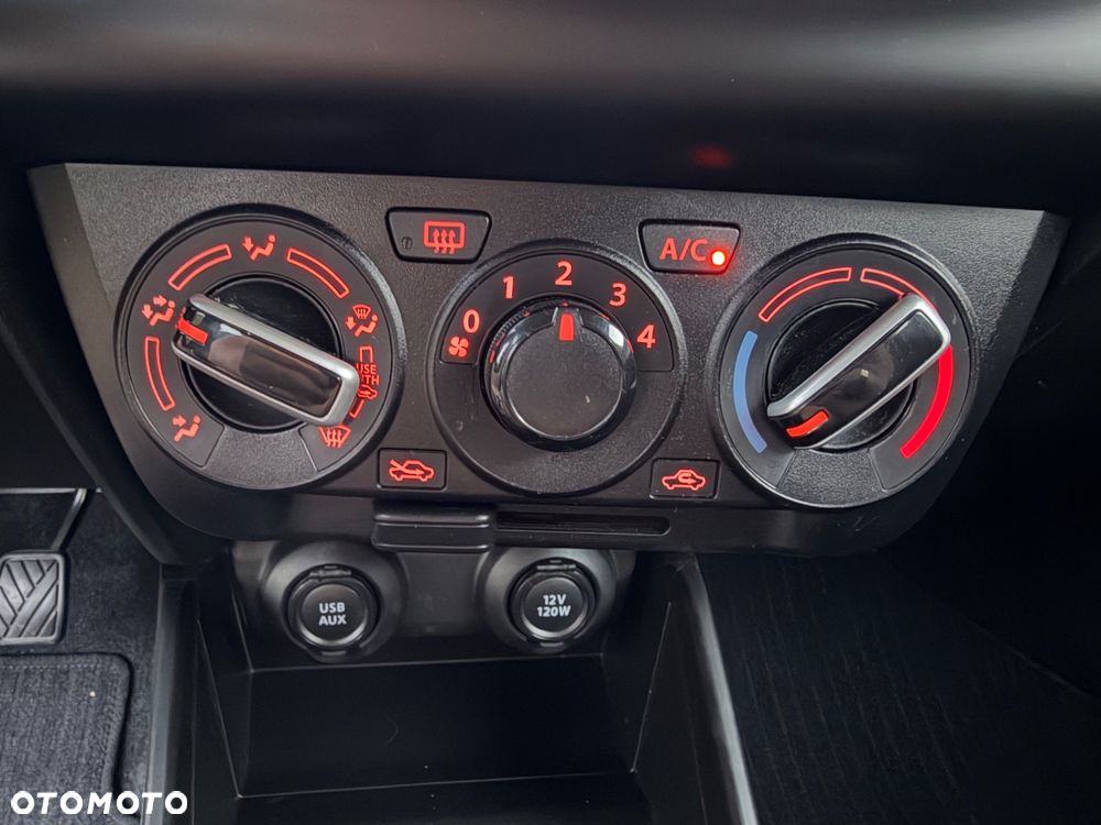 Suzuki Swift 1.2 Dualjet SHVS Premium - 27