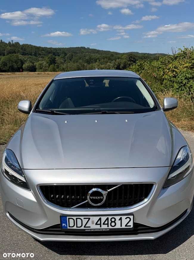 Volvo V40 - 2