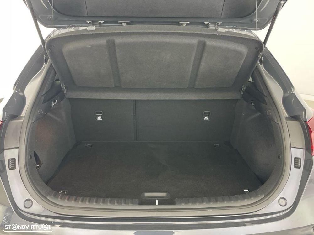 Kia XCeed 1.0 T-GDI Tech - 13