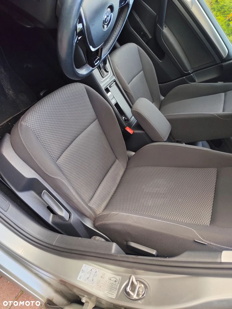 Volkswagen Golf 1.6 TDI (BlueMotion Technology) DSG Comfortline - 17