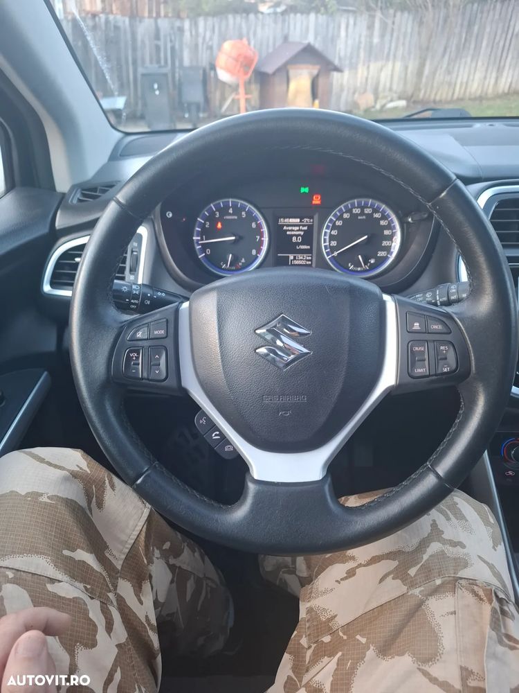 Suzuki S-Cross 1.4 Boosterjet Allgrip Comfort+ - 11