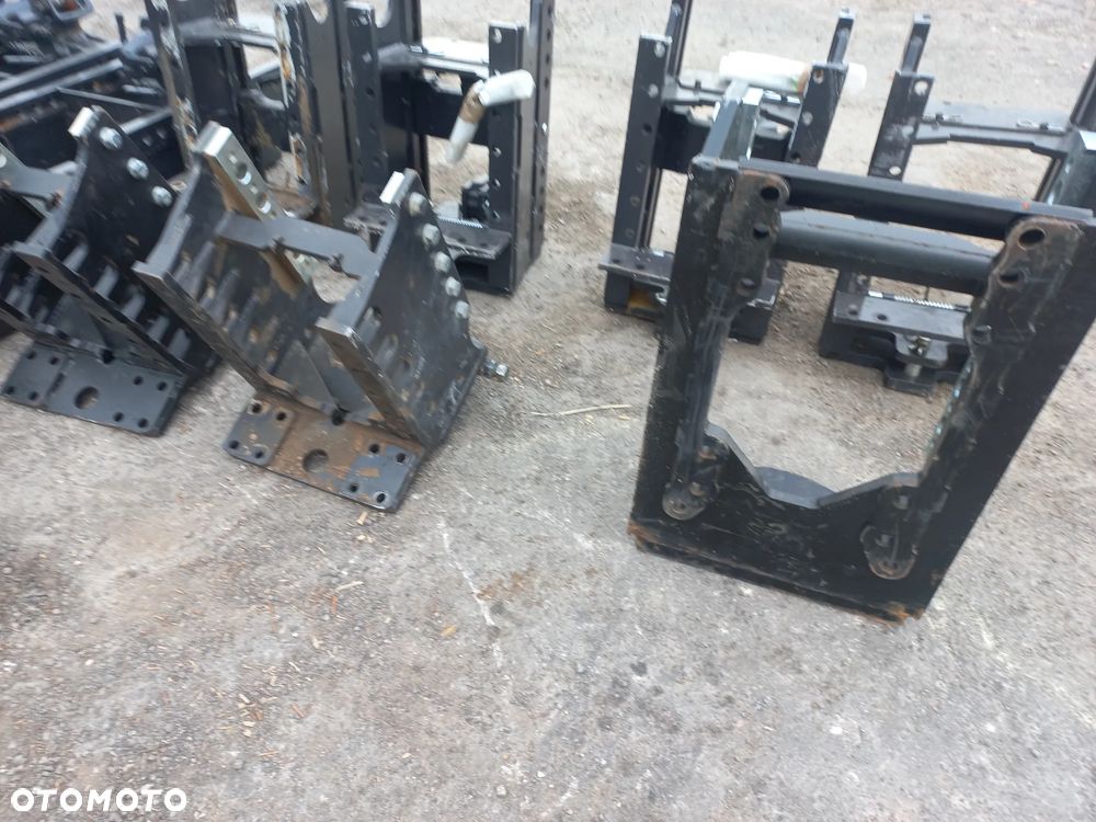 Konsola,zacvzep automatyczny,zaczep suwany, Rockinger ,00565ND,CBM ,TT035,GTF30.059D,30.060,GTF30.014D,HS1490-2KUD,HS1700-1KUD,801L10,KULOWE,SZYNY,fendt,zetor,massey,valtra,deutz,same,new holland,case,renault,claas,john deere 7710, - 8