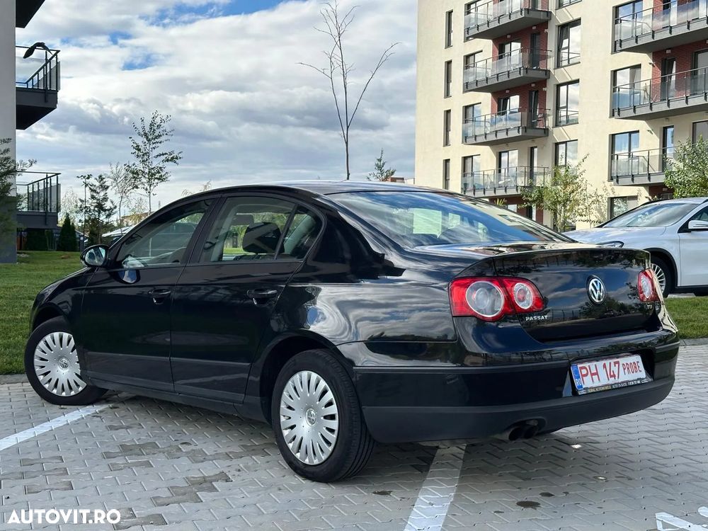 Volkswagen Passat Variant 1.8 TSI Trendline - 6