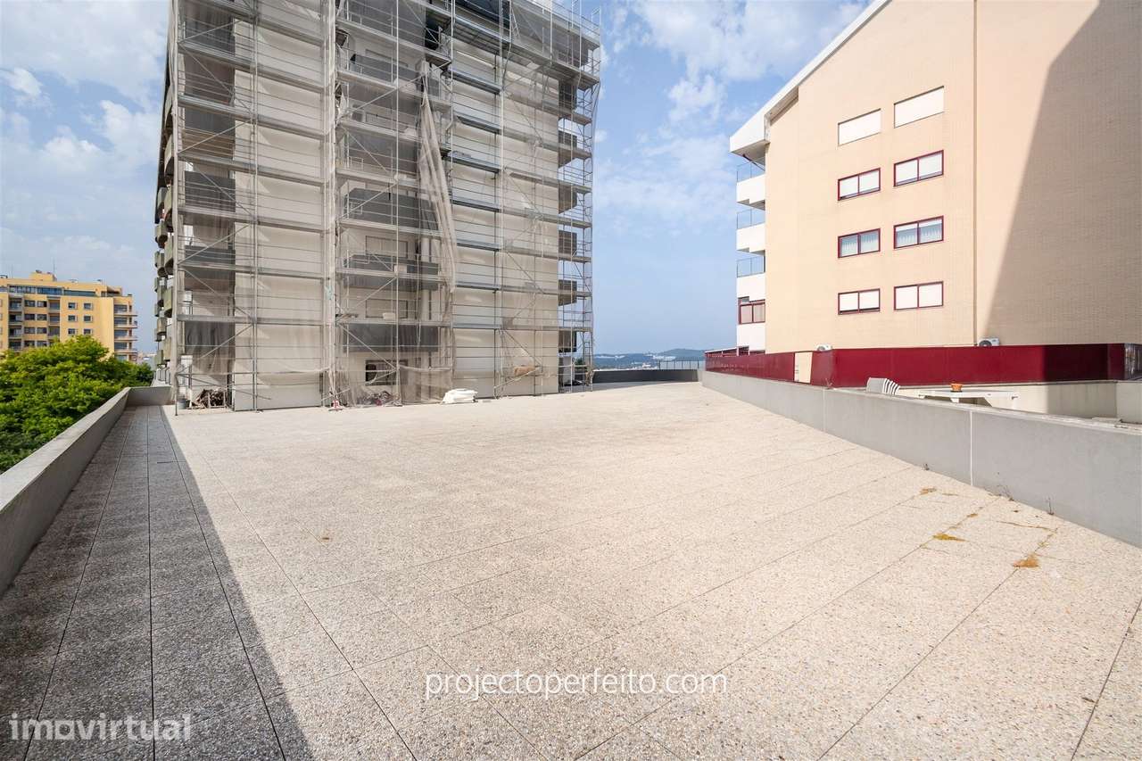 Apartamento T4 Venda em Paranhos,Porto - Grande imagem: 3/21