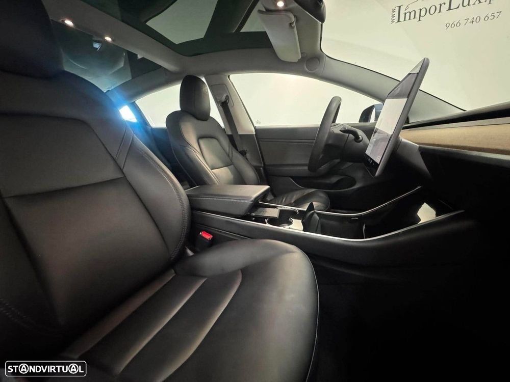 Tesla Model 3 Long-Range Dual Motor AWD - 14