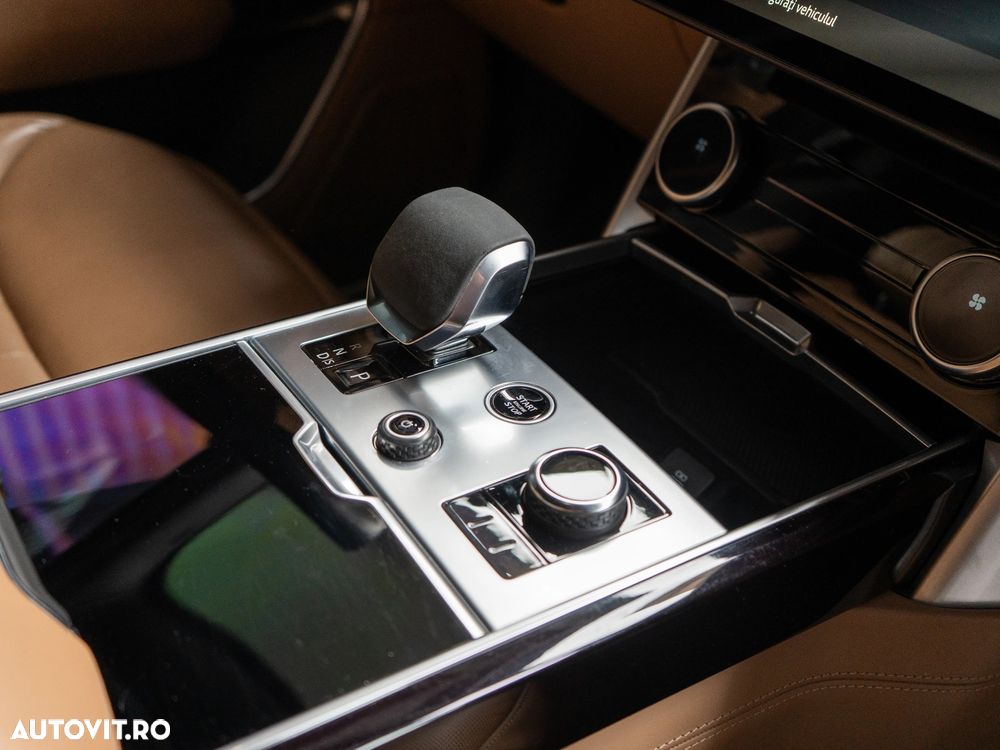 Land Rover Range Rover 3.0 I6 D300 MHEV HSE - 30