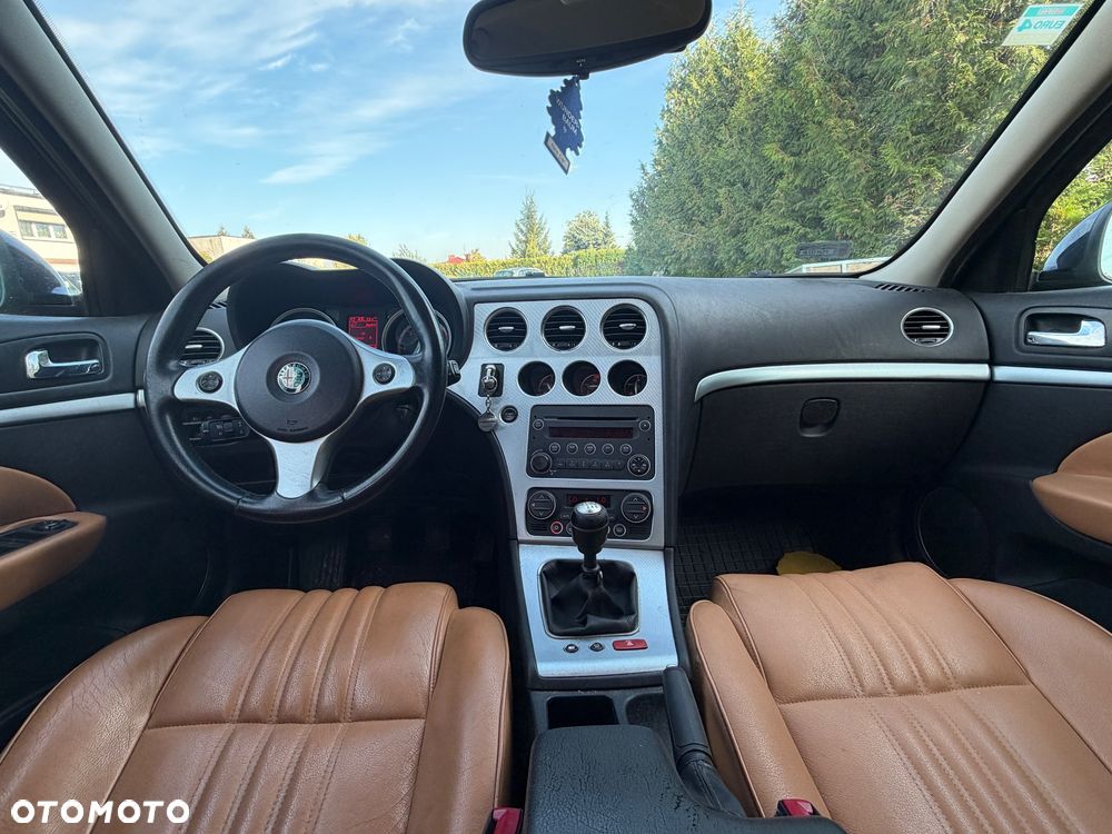 Alfa Romeo 159 - 7