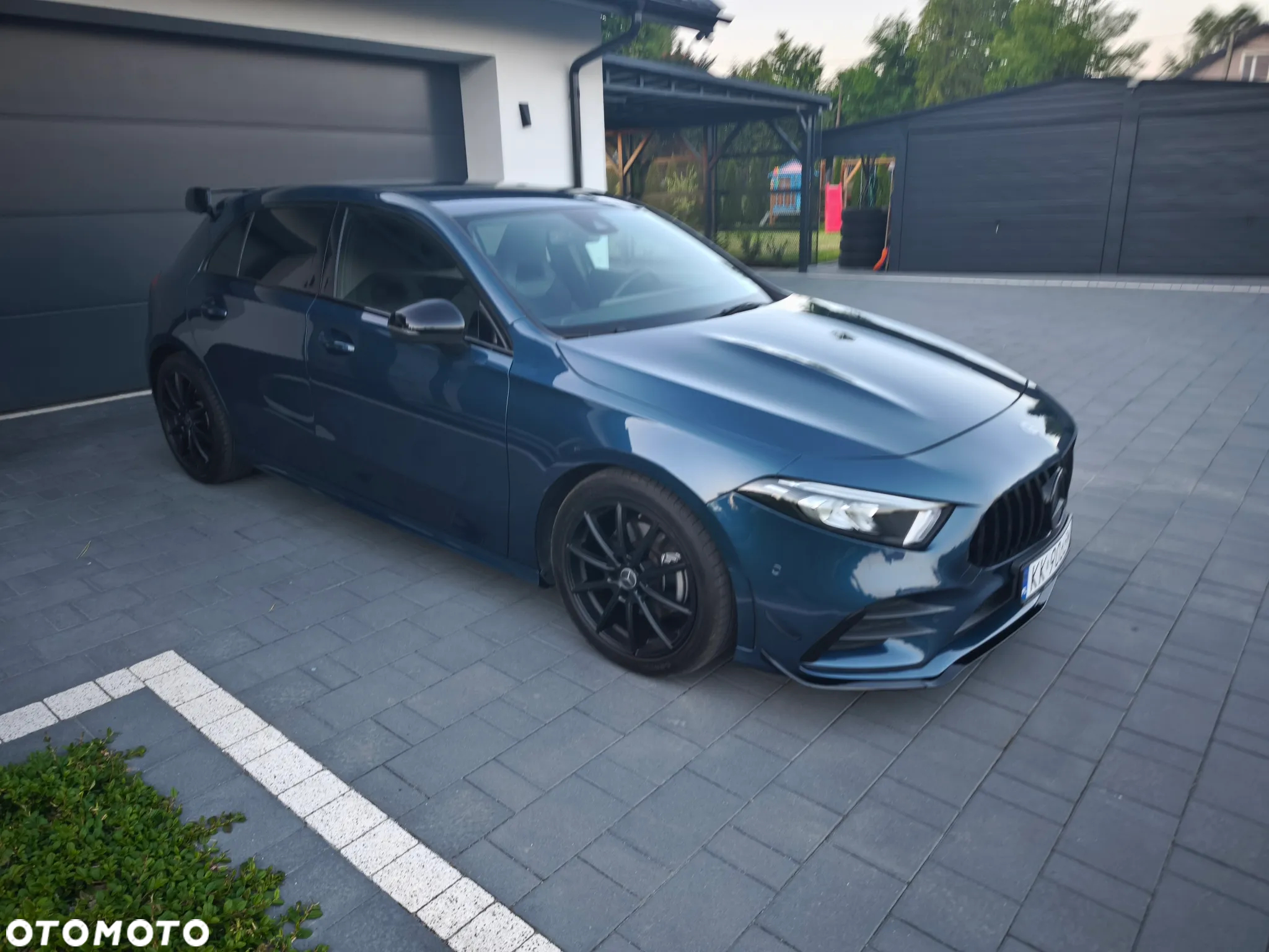 Mercedes-Benz Klasa A 180 7G-DCT AMG Line - 10