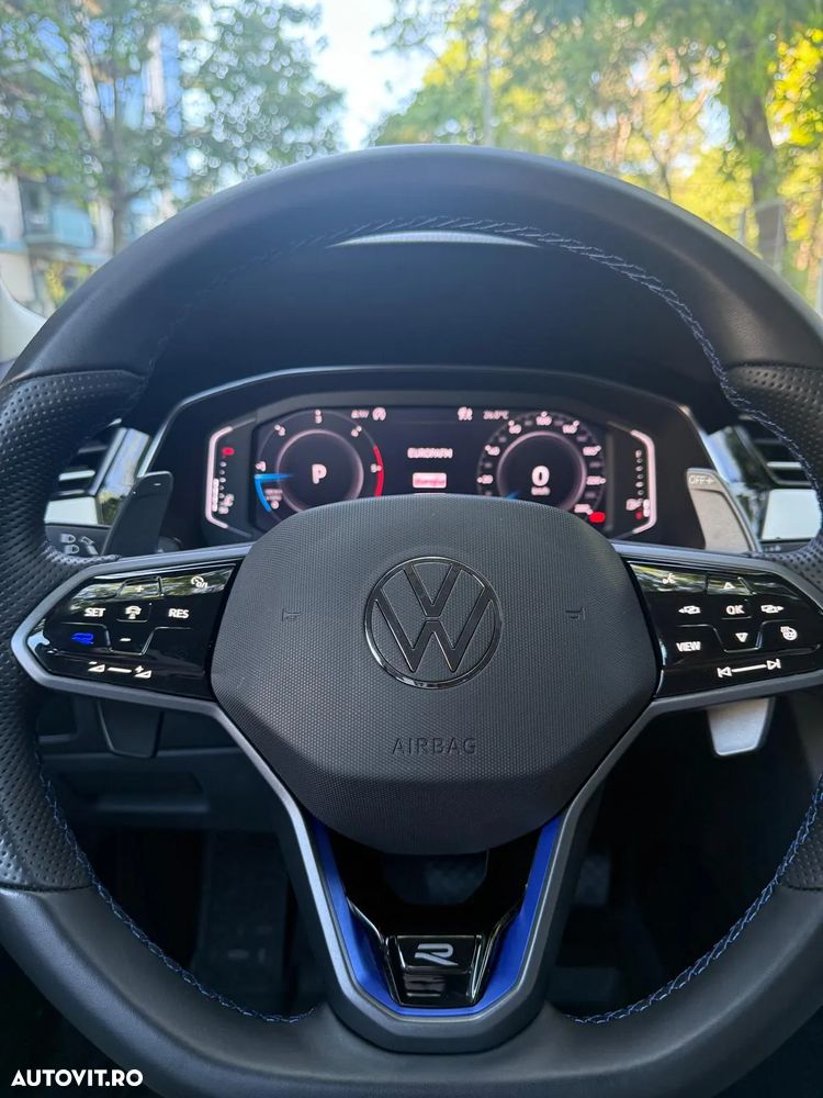 Volkswagen Passat 2.0 TDI DSG Comfortline - 18