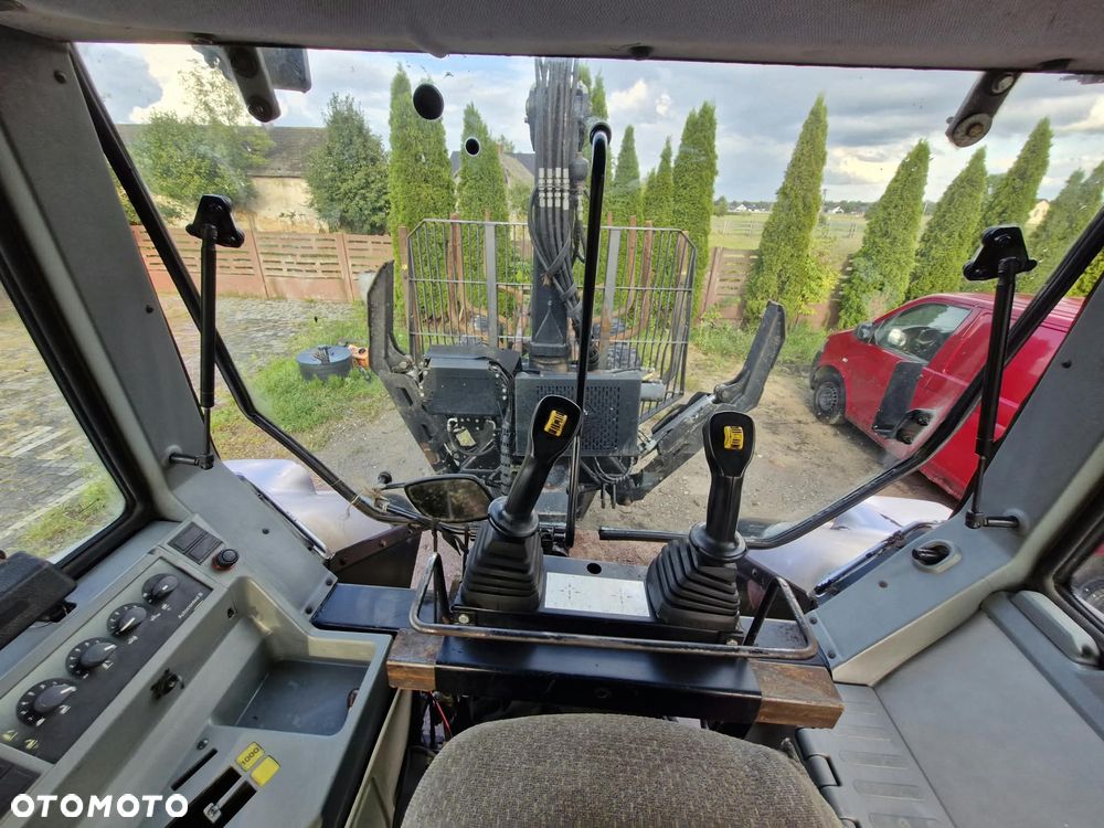 Valtra T120 - 12