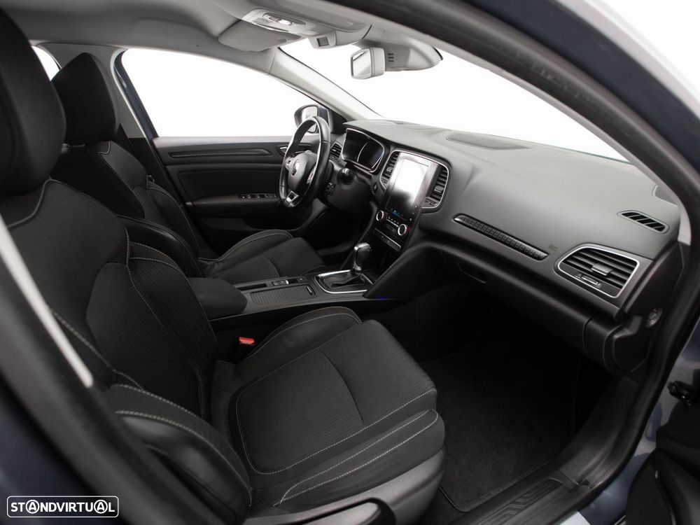 Renault Mégane 1.5 dCi Limited EDC - 8