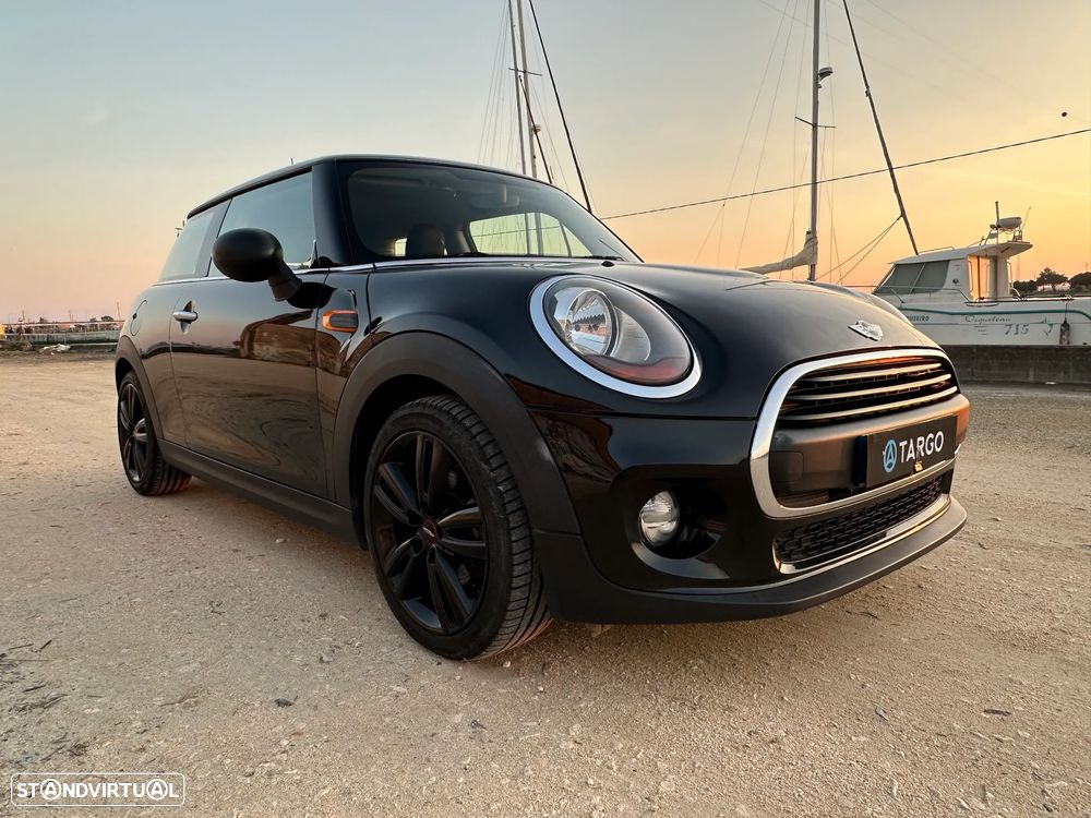 MINI 3 Portas One - 36