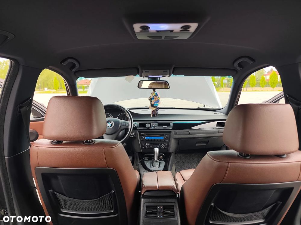 BMW Seria 3 - 12