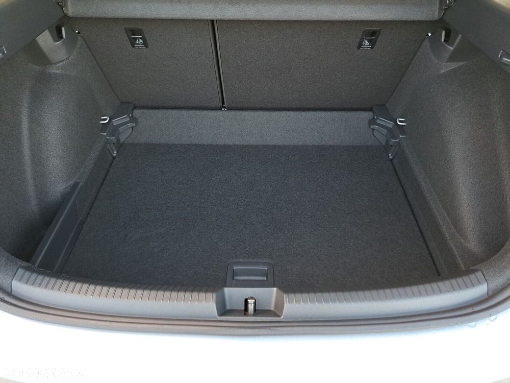 Volkswagen Taigo - 16