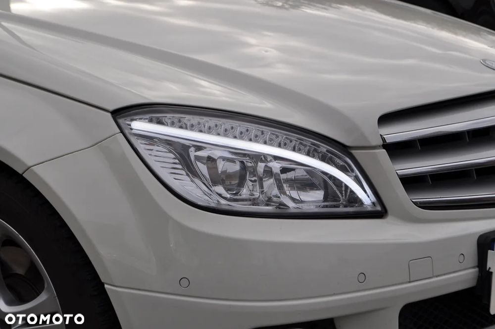 Mercedes-Benz Klasa C 220 (BlueTEC) d T 7G-TRONIC Avantgarde - 9