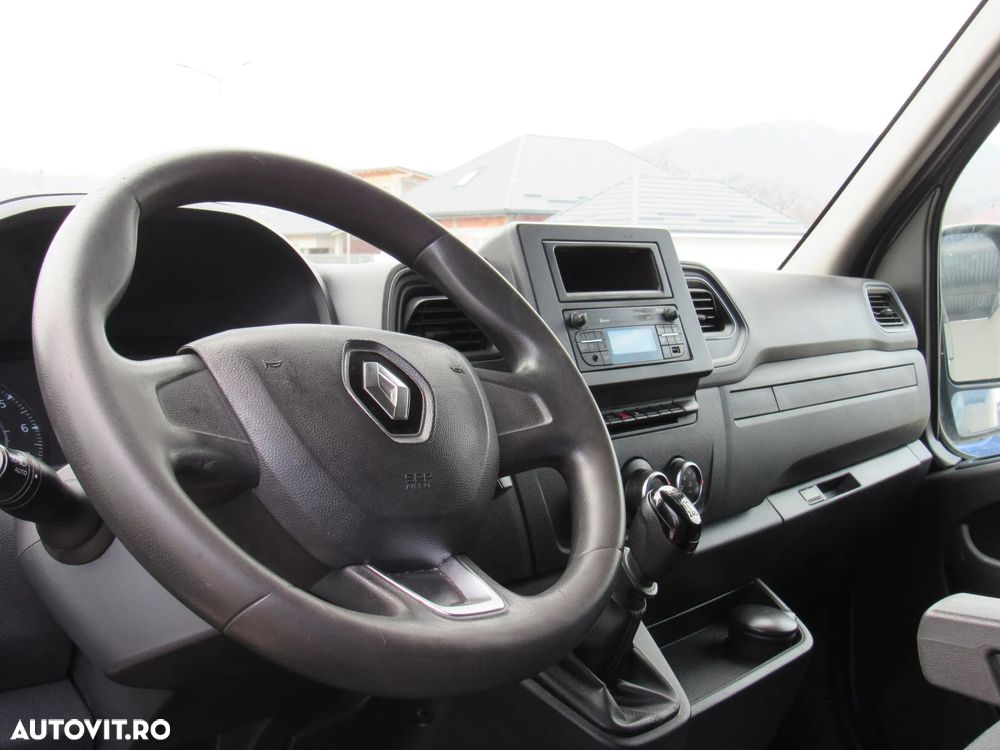 Renault Master - 25
