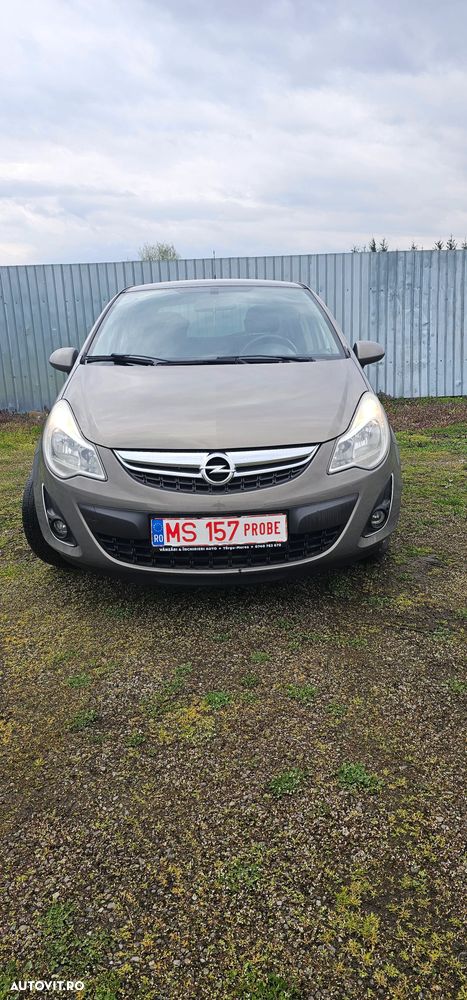 Opel Corsa 1.2 Essentia - 2