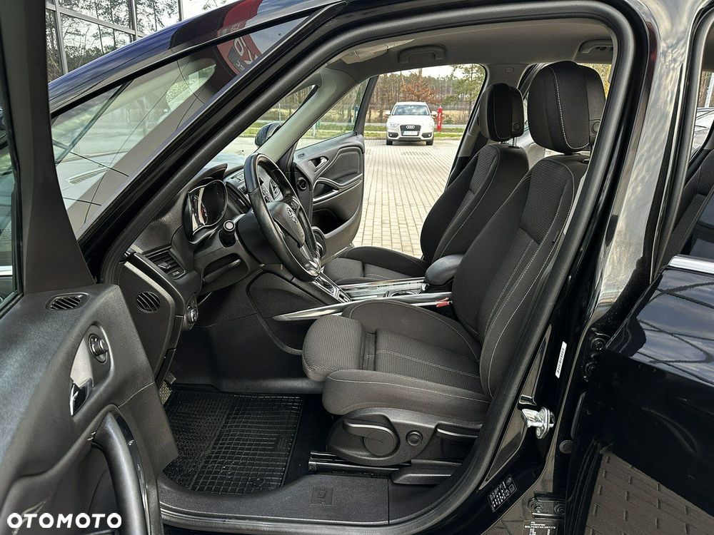 Opel Zafira 2.0 D (CDTI) Automatik Edition - 12