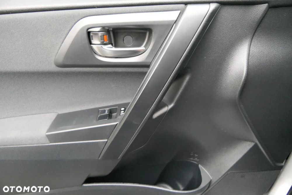 Toyota Auris 1.33 VVT-i Active - 18