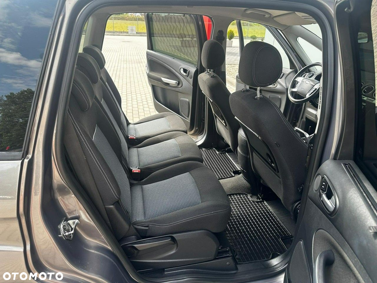 Ford S-Max 2.0 TDCi DPF Titanium - 14
