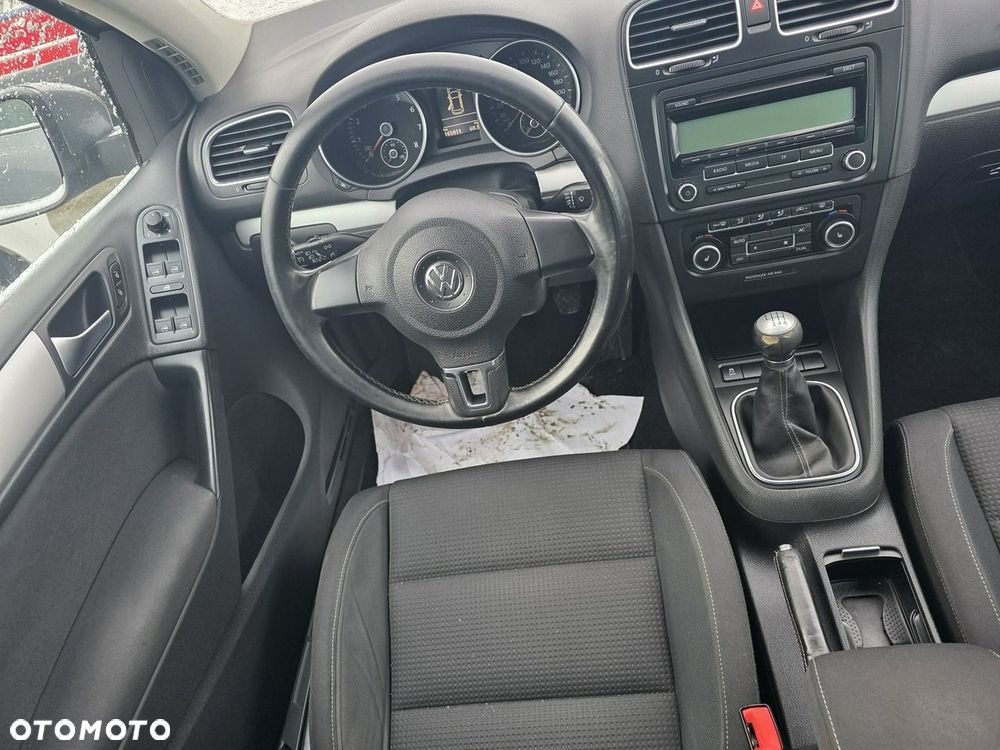 Volkswagen Golf - 13