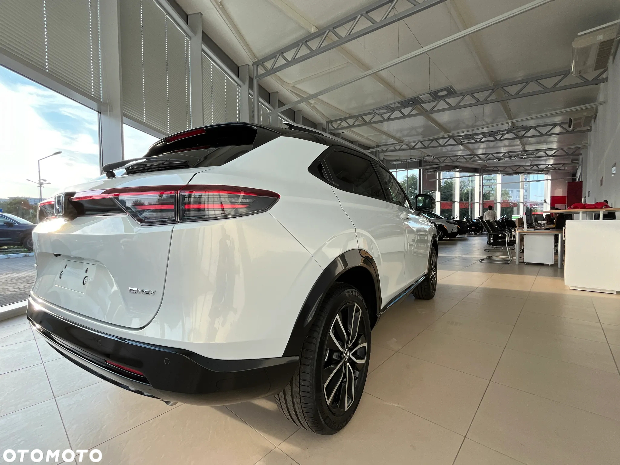 Honda HR-V 1.5 i-MMD Advance Style BSI CVT - 6