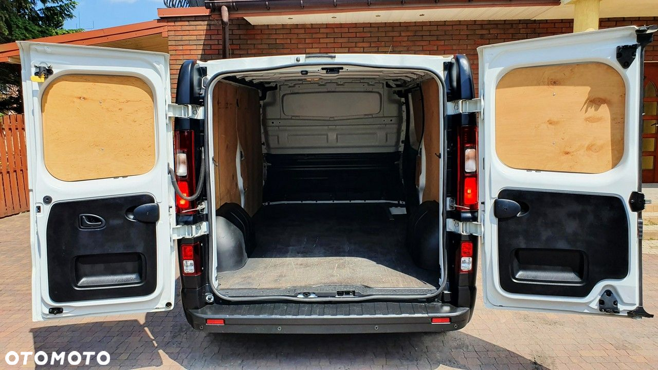 Renault Trafic - 12
