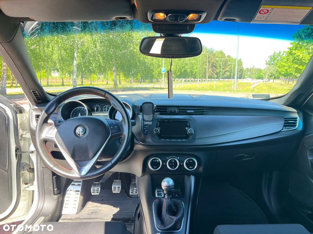 Alfa Romeo Giulietta 1.4 TB MultiAir Distinctive - 6