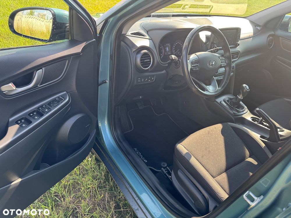 Hyundai Kona - 22