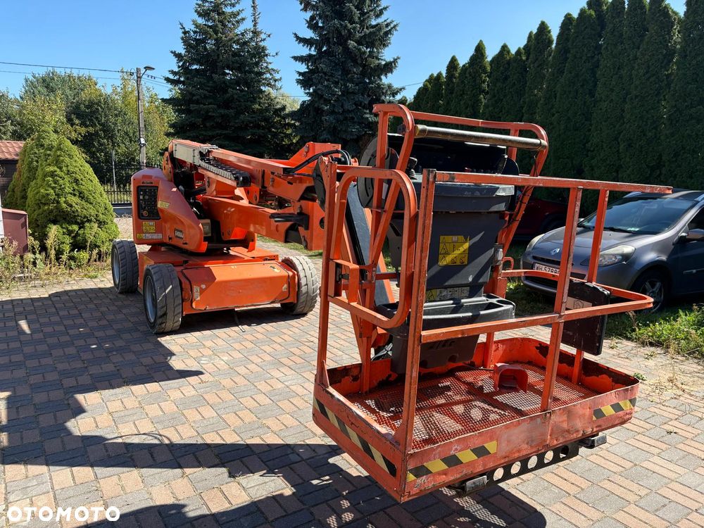 JLG - 3